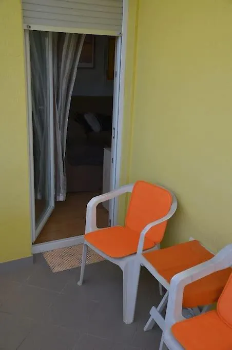Apartman Ana Pula - Calm, Free Parking, Close To Center
